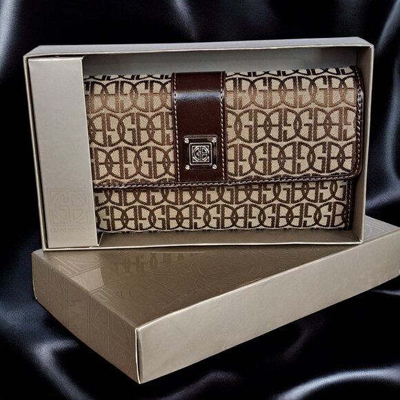 GIANI BERNINI Signature logo fabric faux-leather foldable wallet Khaki new box - Picture 1 of 11